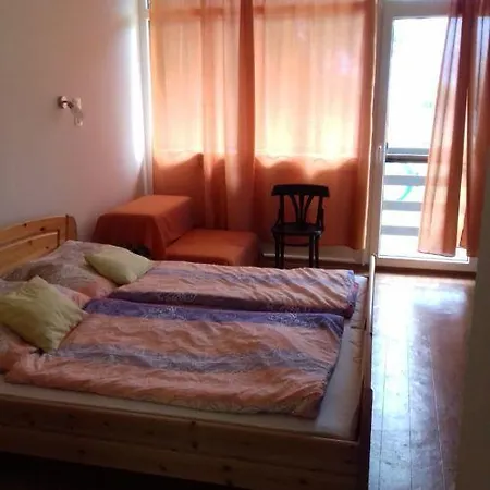 Gabriella Panzio Bed & Breakfast Balatonkenese